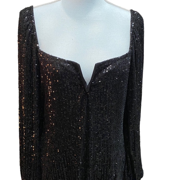 Guess black sequined dress, XL, that will light up any party. Glamorous (NWT) - Picture 7 of 16